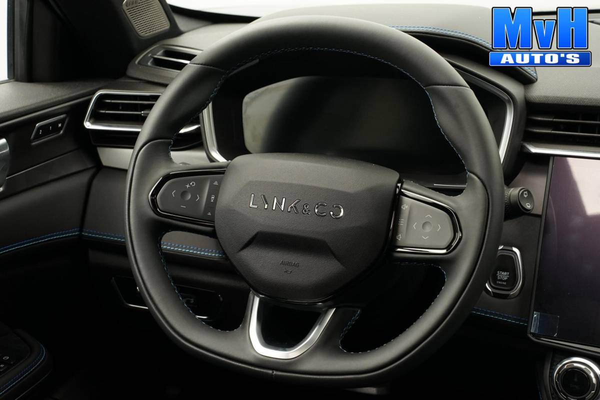 Lynk & Co 01 Lynk & Co 01 1.5 PHEV|ZWARTE.HEMEL|360ºCAM|PANO|262PK