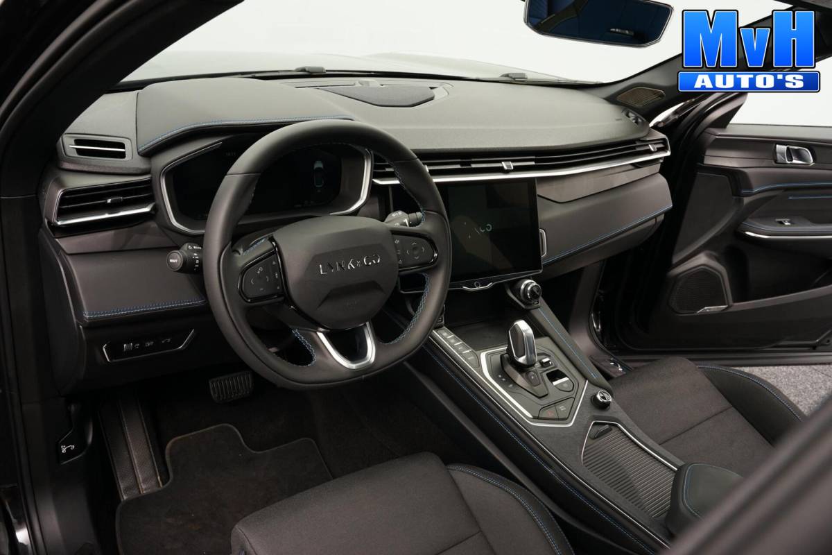 Lynk & Co 01 Lynk & Co 01 1.5 PHEV|ZWARTE.HEMEL|360ºCAM|PANO|262PK
