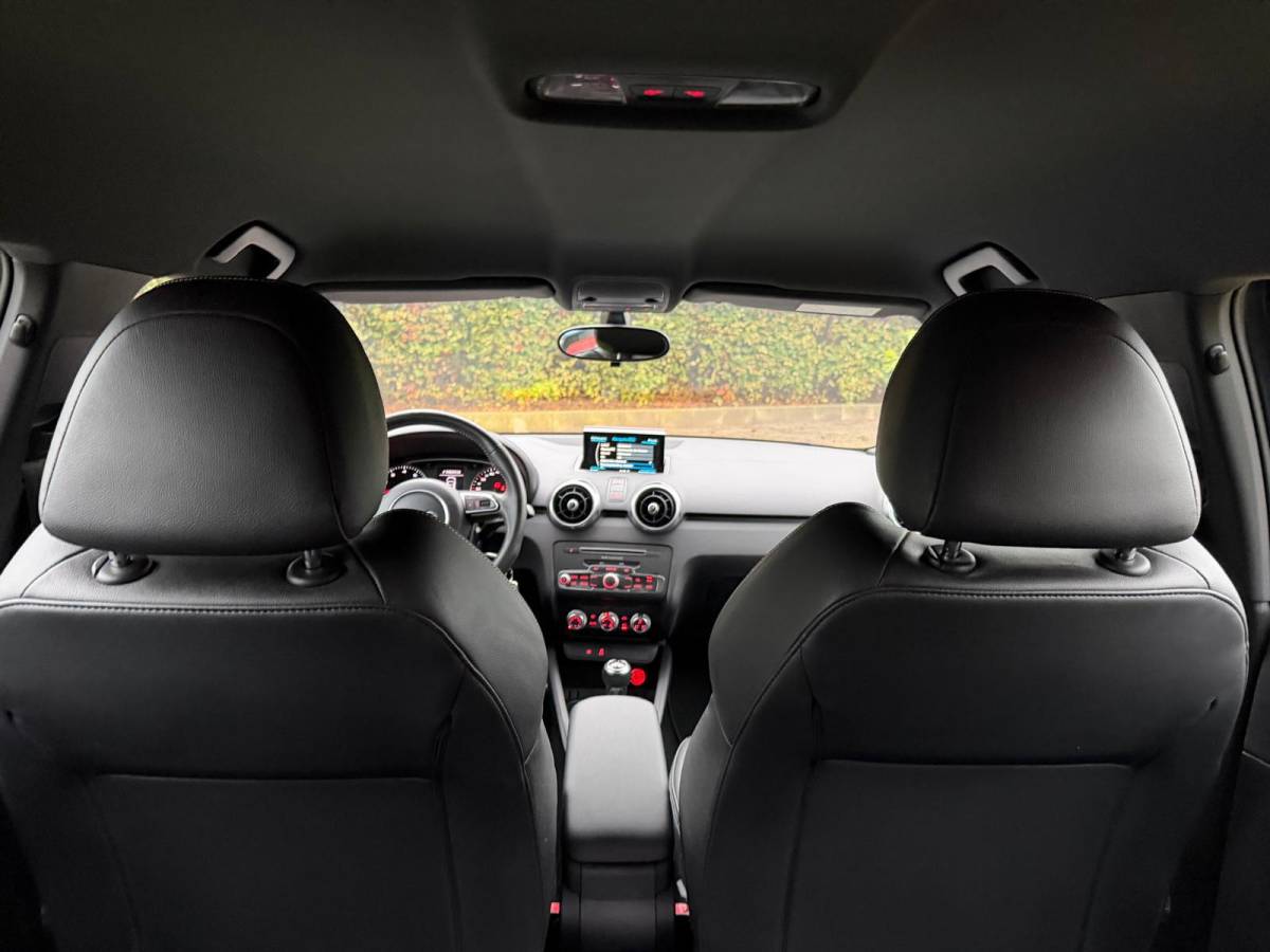 Audi A1 Sportback Audi A1 Sportback 1.0 TFSI Sport S line Edition-NL auto-Navi-2* S LINE-