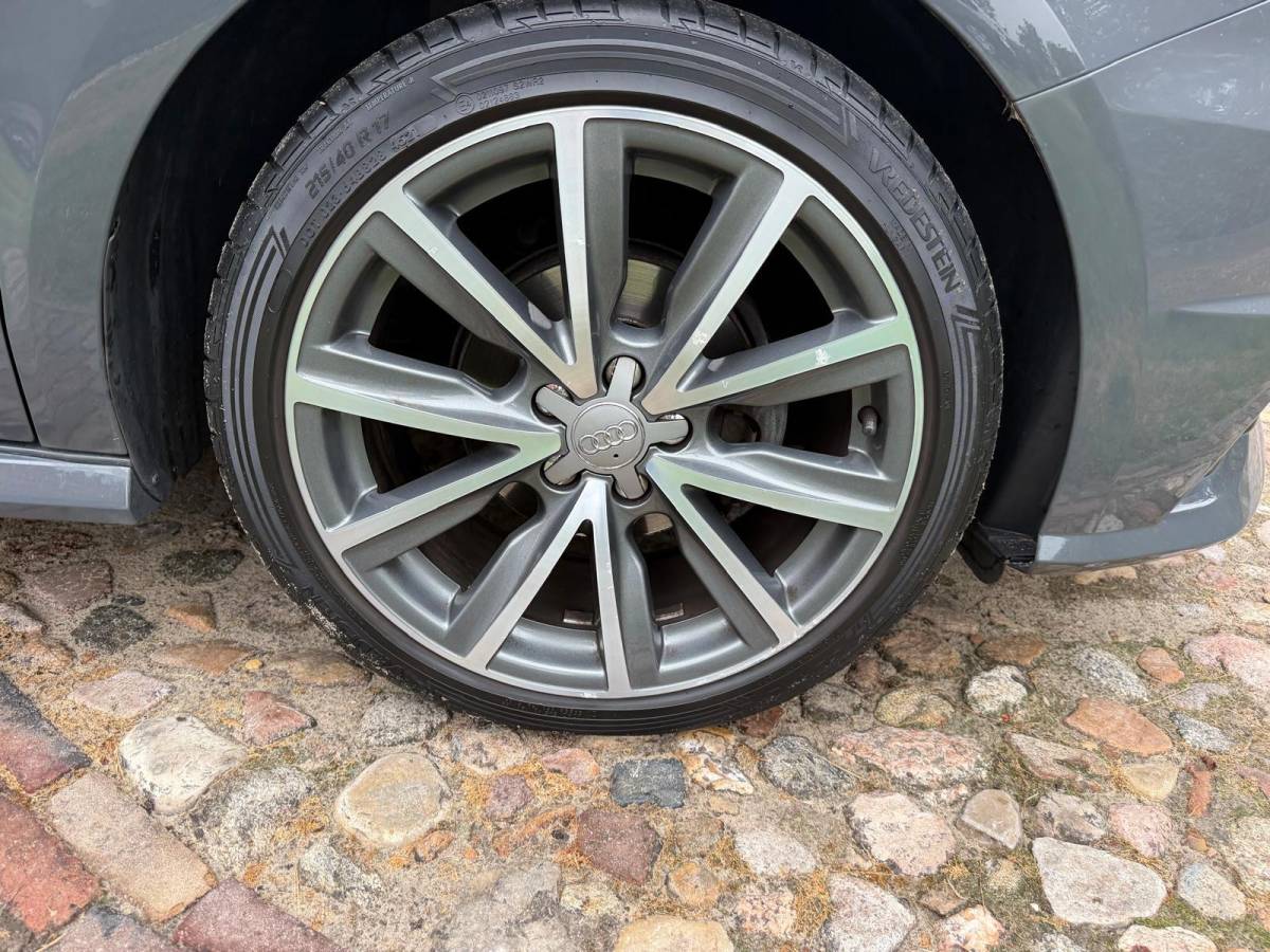 Audi A1 Sportback Audi A1 Sportback 1.0 TFSI Sport S line Edition-NL auto-Navi-2* S LINE-