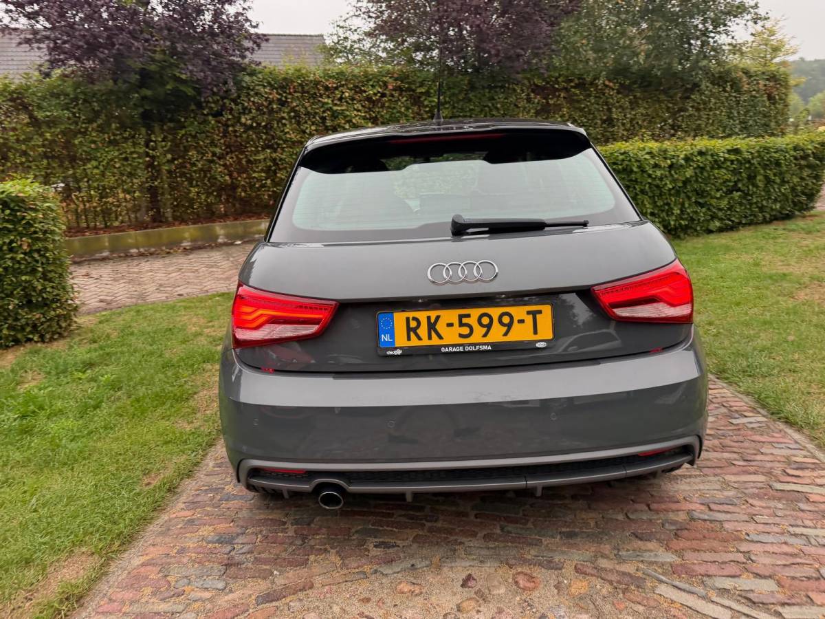 Audi A1 Sportback Audi A1 Sportback 1.0 TFSI Sport S line Edition-NL auto-Navi-2* S LINE-