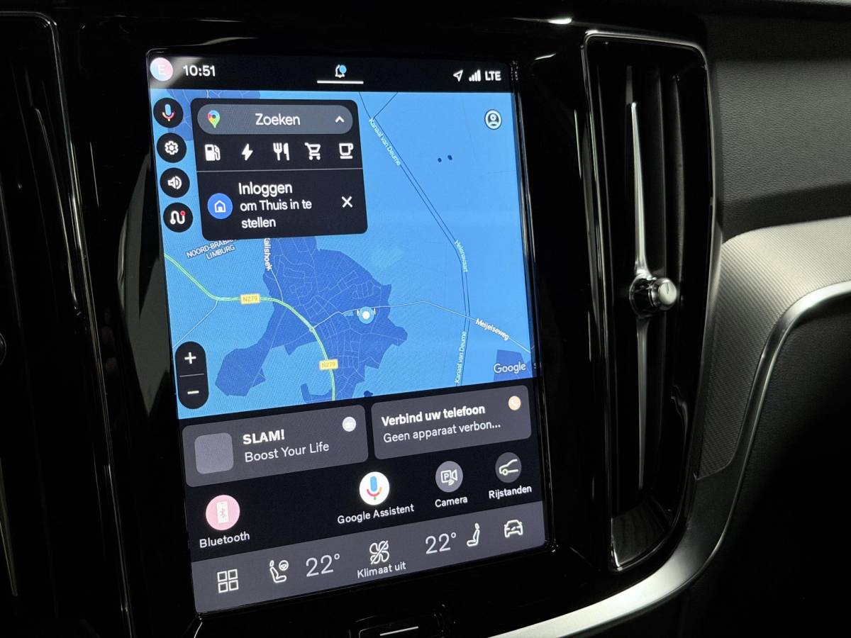 Volvo V60 Volvo V60 2.0 T6 Plug-in hybrid AWD Plus Dark Open dak | Harman/Kardon | Adapt. cruise | 360 camera | Verwarmde voorruit | Stuur-/Stoelverwarming | Google | Keyless