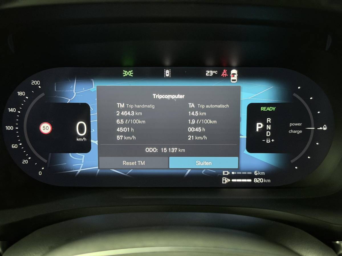 Volvo V60 Volvo V60 2.0 T6 Plug-in hybrid AWD Plus Dark Open dak | Harman/Kardon | Adapt. cruise | 360 camera | Verwarmde voorruit | Stuur-/Stoelverwarming | Google | Keyless