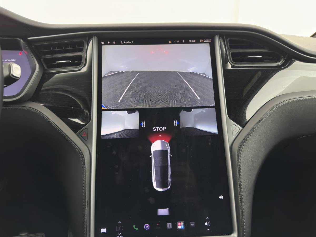 Tesla Model X Tesla Model X 75D Base [ 7-Pers. ] [3-Fase-11kW] (INCL.BTW) Aut. *PANO-WINDOW | AUTOPILOT | LEATHER-FABRIC | NAVI-FULLMAP | FULL-LED | AIRSUSPENSION | DIGI-COCKPIT | CCS-FASTLOADER | KEYLESS | DAB+ | HEATED-SPORTSEATS | PRIVACY-GLASS | 20″A