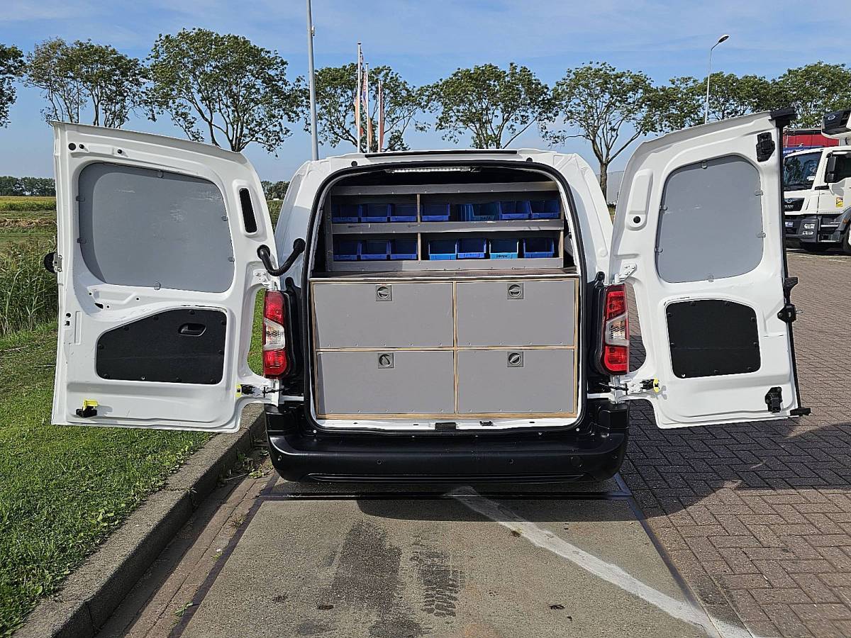Opel Combo OPEL COMBO 1.5 l2 2xzijdeur nap ac!