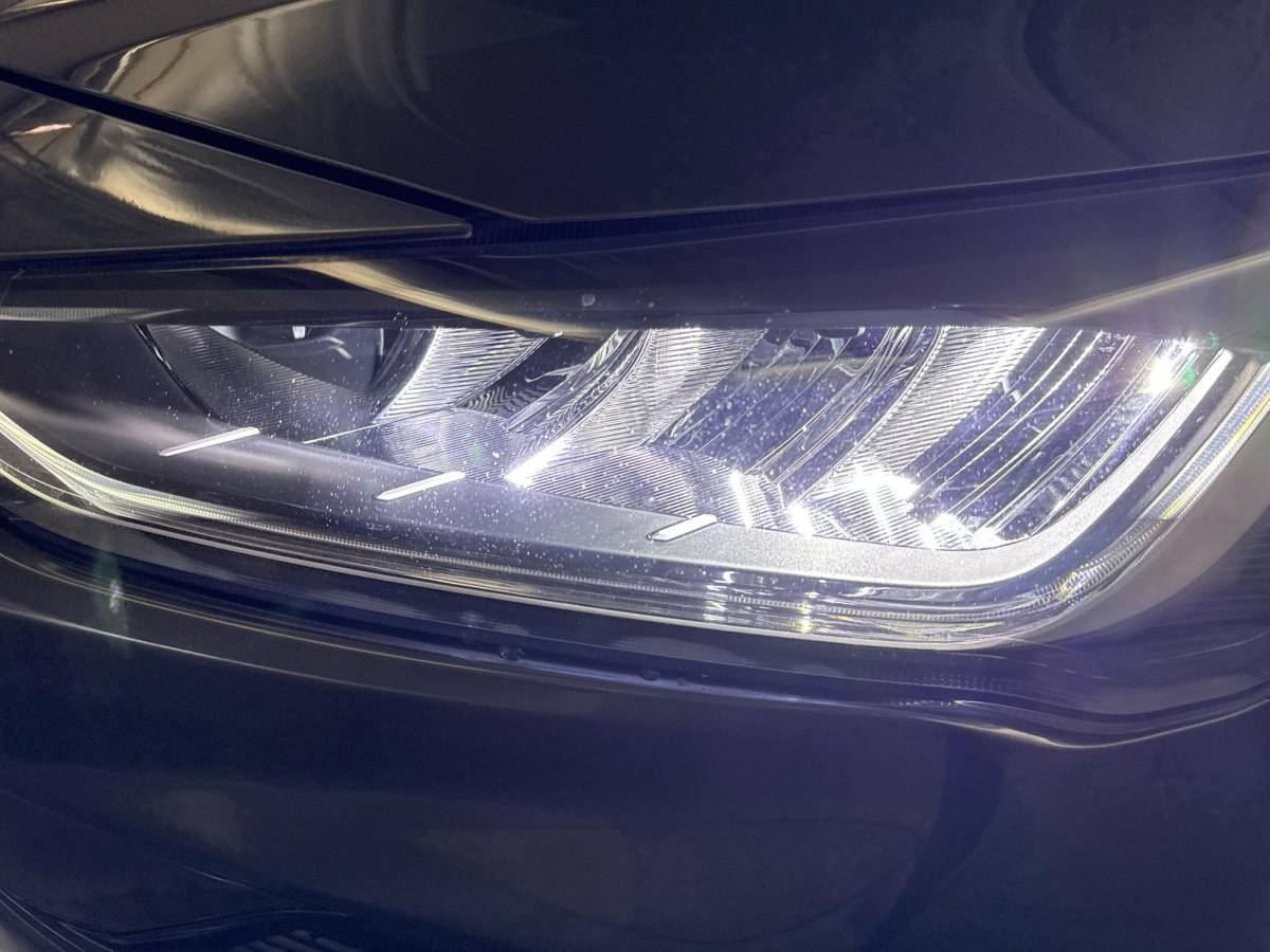 Ford Focus Ford Focus Wagon 1.0 EcoBoost Hybrid ST Line X | Winter Pack | Bang & Olufsen Audio | Navigatie |