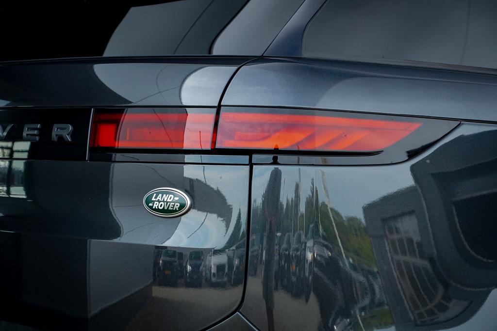 Land Rover Range Rover Sport Land Rover Range Rover Sport 3.0 P440e Dynamic HSE / Pano / NL Auto / Trekhaak / Meridian 3D / Stoelkoeling / 23” Urban