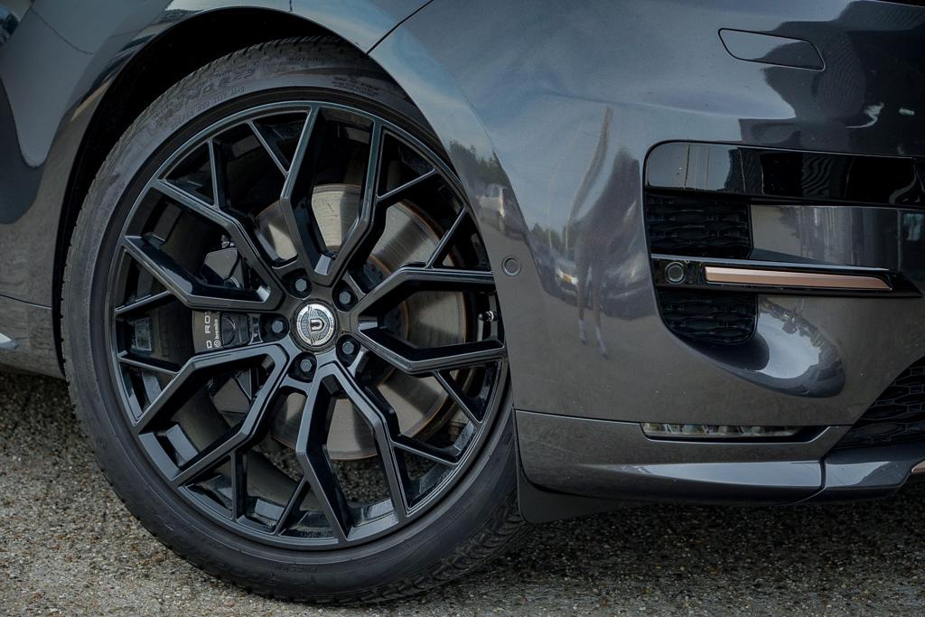 Land Rover Range Rover Sport Land Rover Range Rover Sport 3.0 P440e Dynamic HSE / Pano / NL Auto / Trekhaak / Meridian 3D / Stoelkoeling / 23” Urban