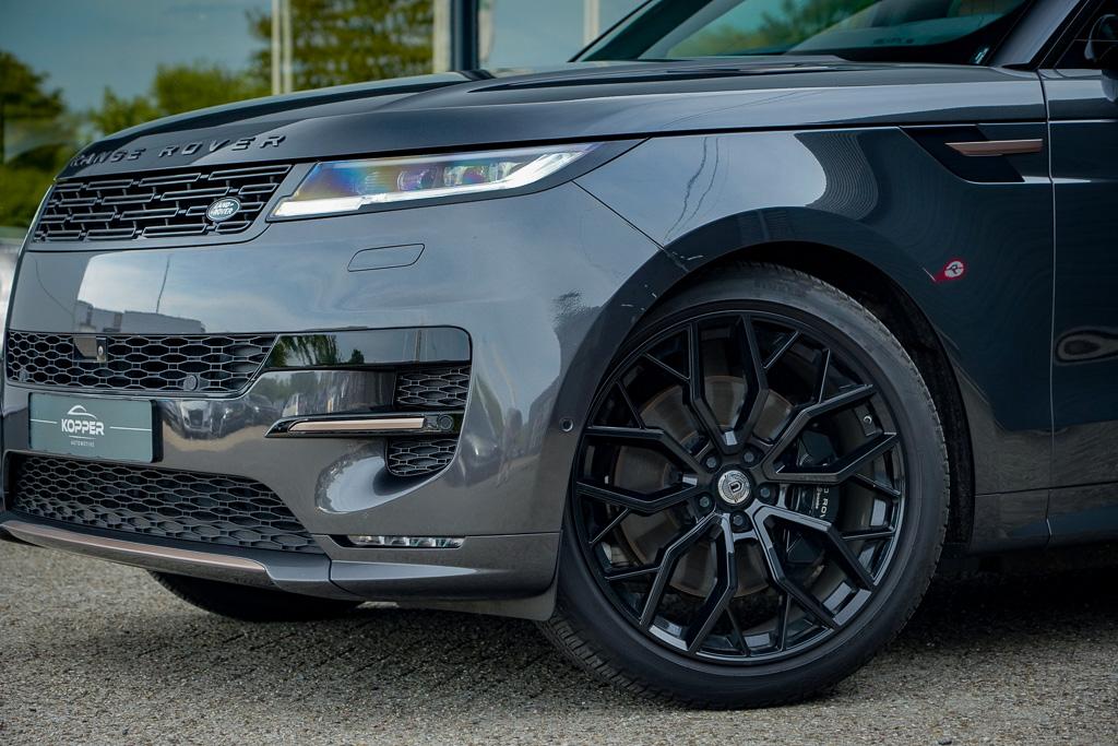 Land Rover Range Rover Sport Land Rover Range Rover Sport 3.0 P440e Dynamic HSE / Pano / NL Auto / Trekhaak / Meridian 3D / Stoelkoeling / 23” Urban