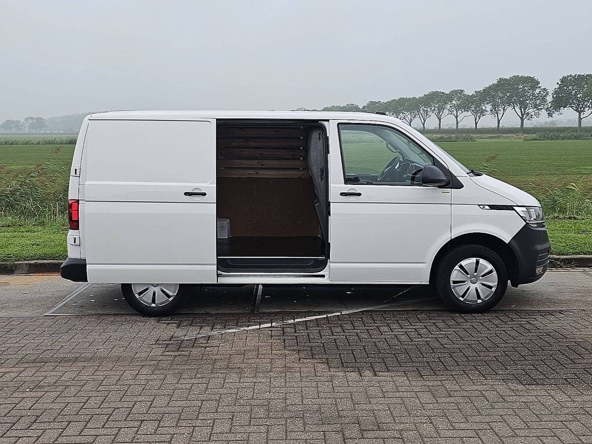Volkswagen Transporter VOLKSWAGEN TRANSPORTER 2.0 TDI t6.1 l1 navi nap ac!