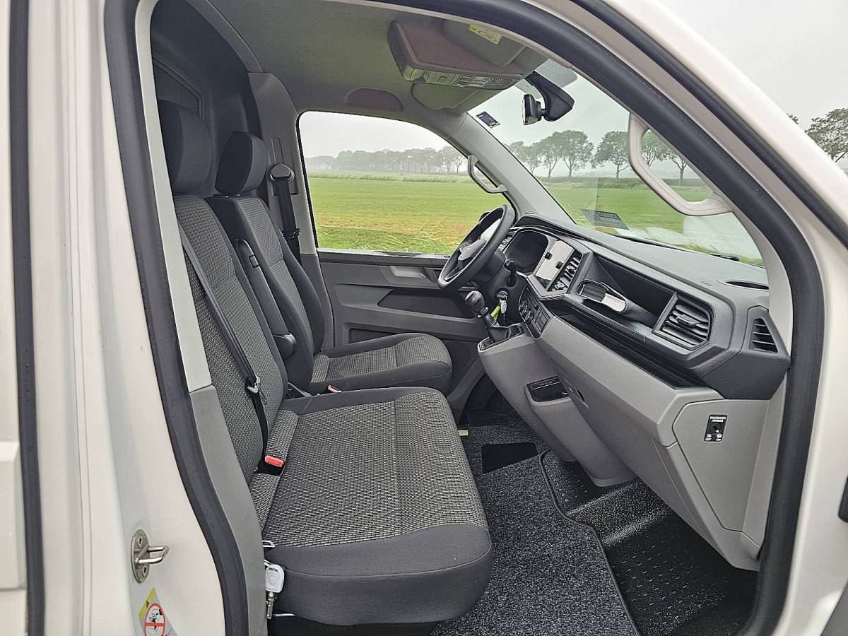 Volkswagen Transporter VOLKSWAGEN TRANSPORTER 2.0 TDI t6.1 l1 navi nap ac!