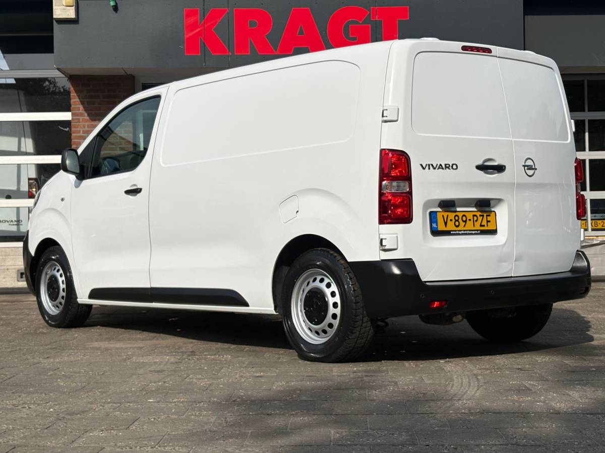 Opel Vivaro Opel VIVARO 1.5 CDTI L2H1 Edition|airco|cruise|parkeersensoren achter|bluetooth|drie zitplaatsen|verwarmbare buitenspiegels|EURO6