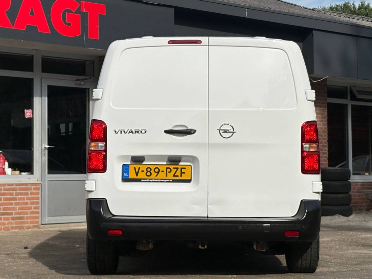 Opel Vivaro Opel VIVARO 1.5 CDTI L2H1 Edition|airco|cruise|parkeersensoren achter|bluetooth|drie zitplaatsen|verwarmbare buitenspiegels|EURO6