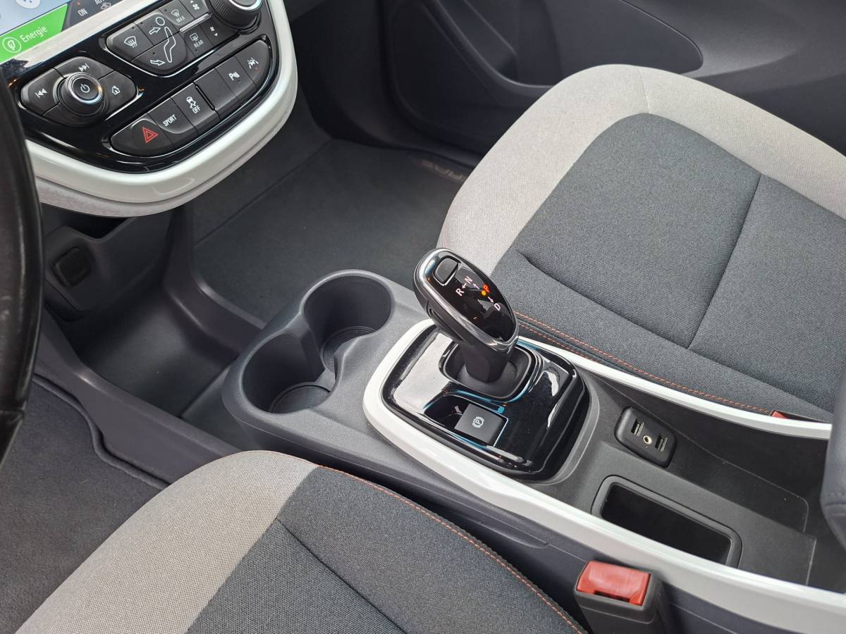 Opel Ampera-e Opel Ampera-e SOH 100% Executive 60 kWh Carplay Hoge zit Clima Cruis