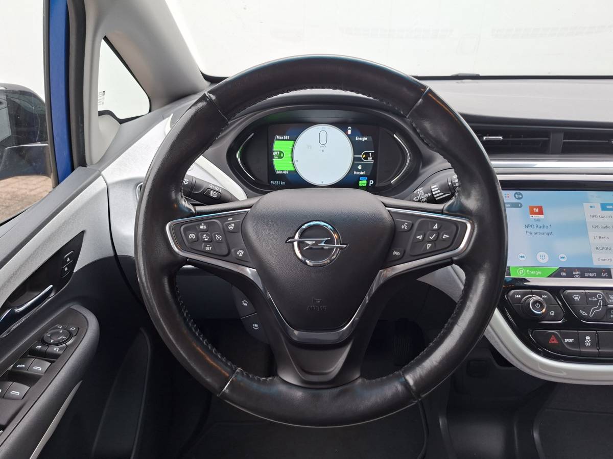 Opel Ampera-e Opel Ampera-e SOH 100% Executive 60 kWh Carplay Hoge zit Clima Cruis