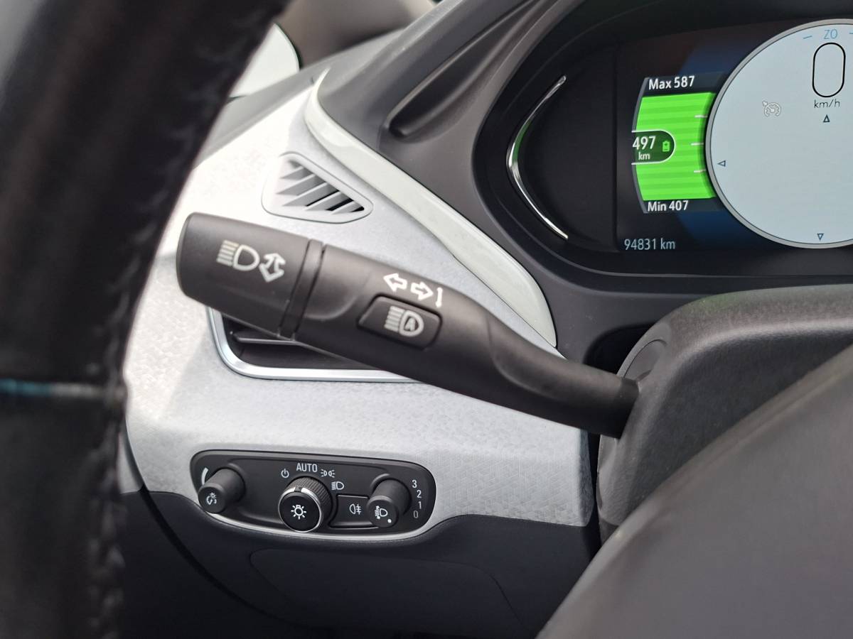 Opel Ampera-e Opel Ampera-e SOH 100% Executive 60 kWh Carplay Hoge zit Clima Cruis