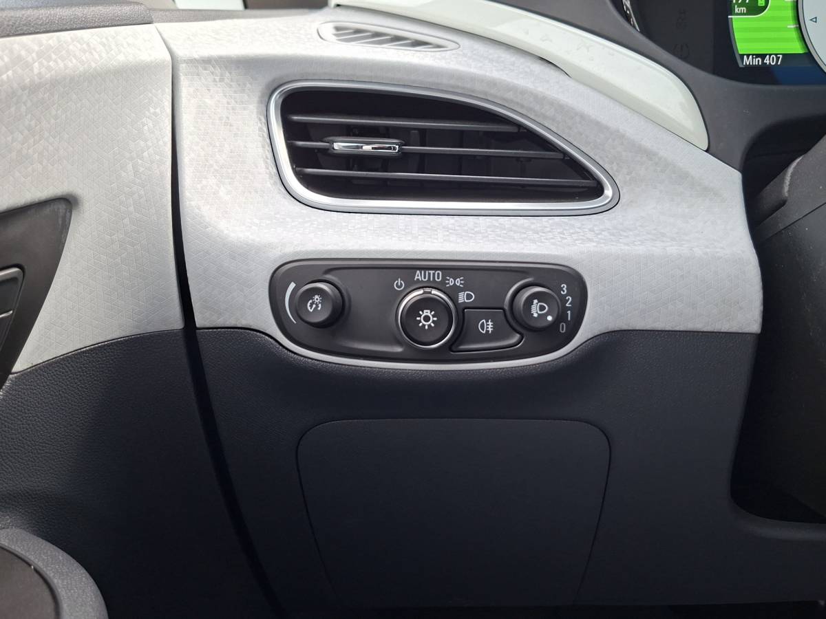 Opel Ampera-e Opel Ampera-e SOH 100% Executive 60 kWh Carplay Hoge zit Clima Cruis