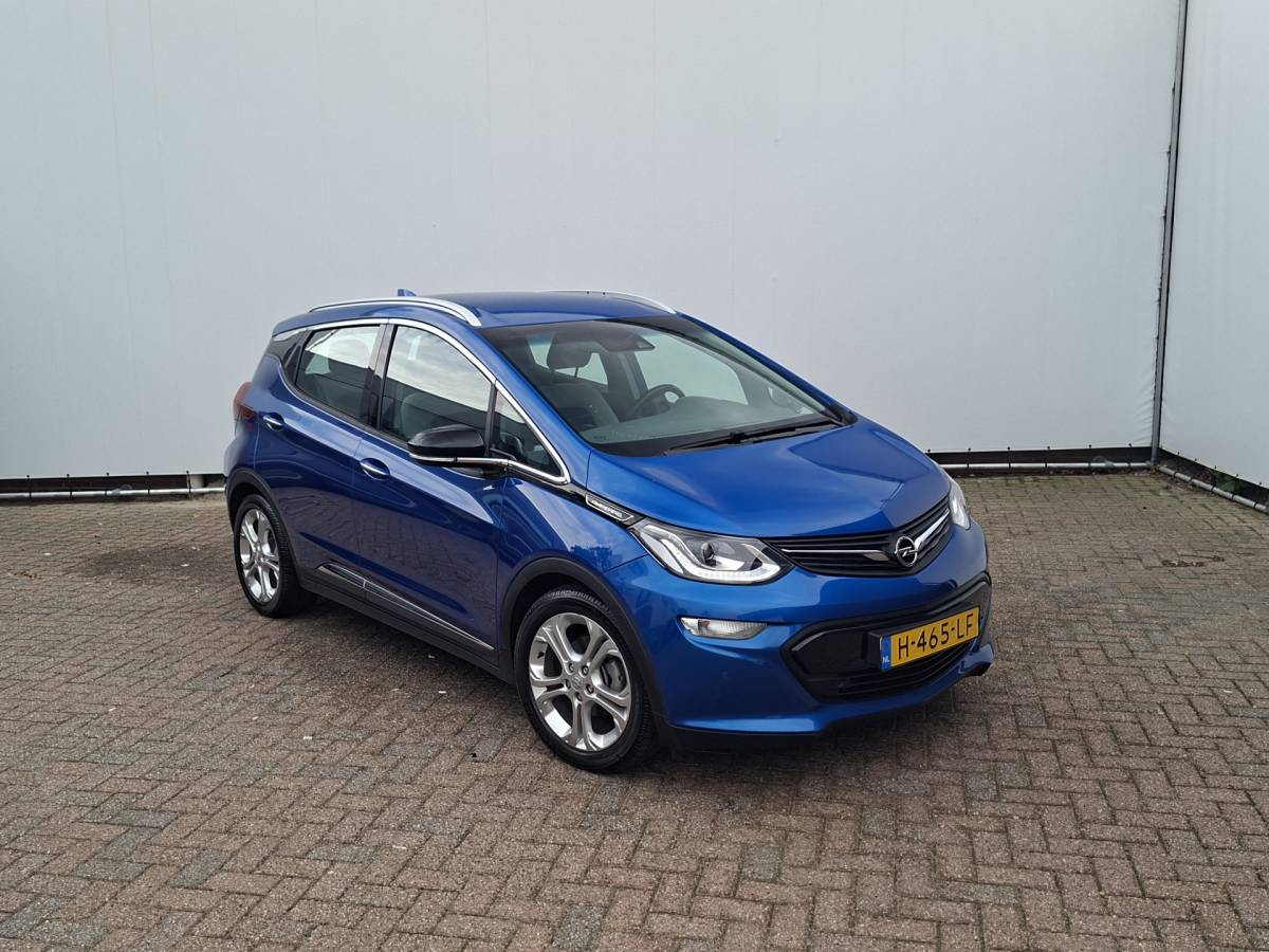 Opel Ampera-e Opel Ampera-e SOH 100% Executive 60 kWh Carplay Hoge zit Clima Cruis