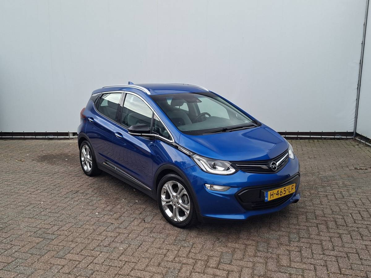 Opel Ampera-e Opel Ampera-e SOH 100% Executive 60 kWh Carplay Hoge zit Clima Cruis