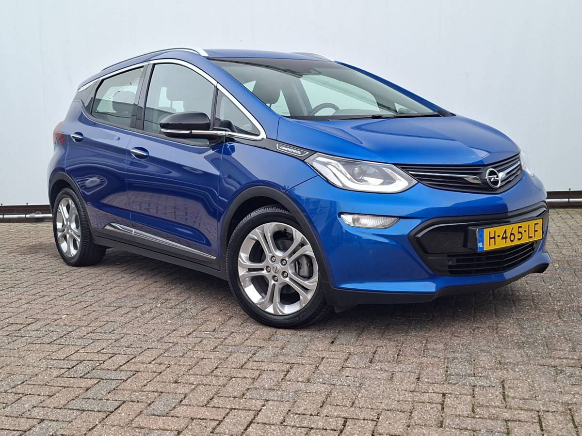 Opel Ampera-e Opel Ampera-e SOH 100% Executive 60 kWh Carplay Hoge zit Clima Cruis