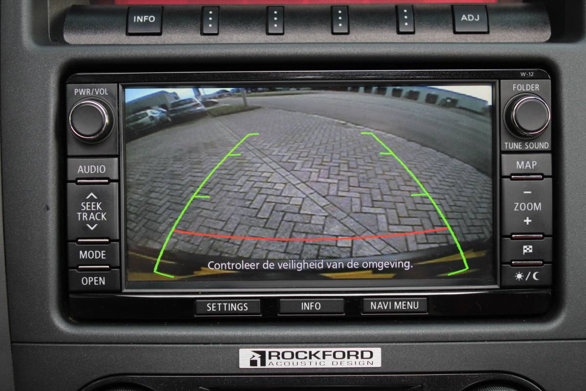 Mitsubishi Pajero Mitsubishi Pajero 3.2 DI-D Instyle Side Window Van / Leer / Stoelverwarming / Marge