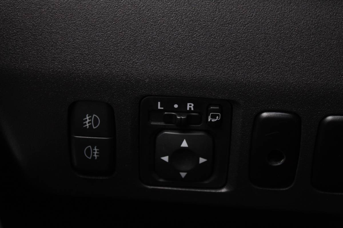 Mitsubishi Pajero Mitsubishi Pajero 3.2 DI-D Instyle Side Window Van / Leer / Stoelverwarming / Marge