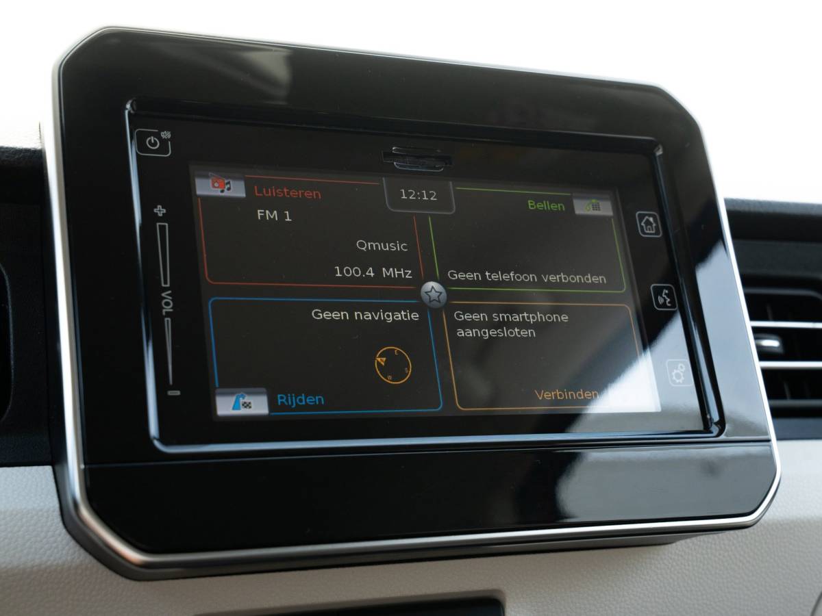 Suzuki Ignis Suzuki Ignis 1.2 Select| Smart Hybrid | Apple Carplay | Android auto | Stoelverwarming | Achteruitrij camera |