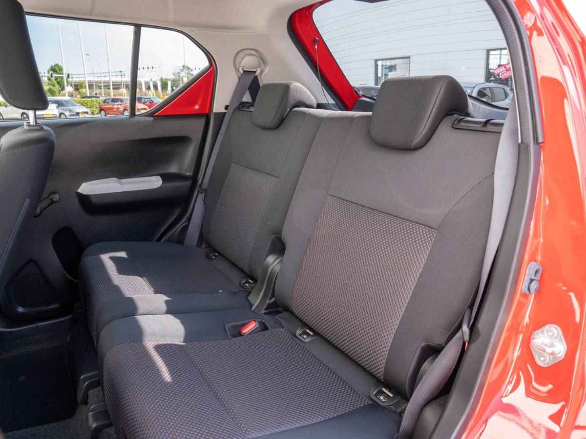Suzuki Ignis Suzuki Ignis 1.2 Select| Smart Hybrid | Apple Carplay | Android auto | Stoelverwarming | Achteruitrij camera |
