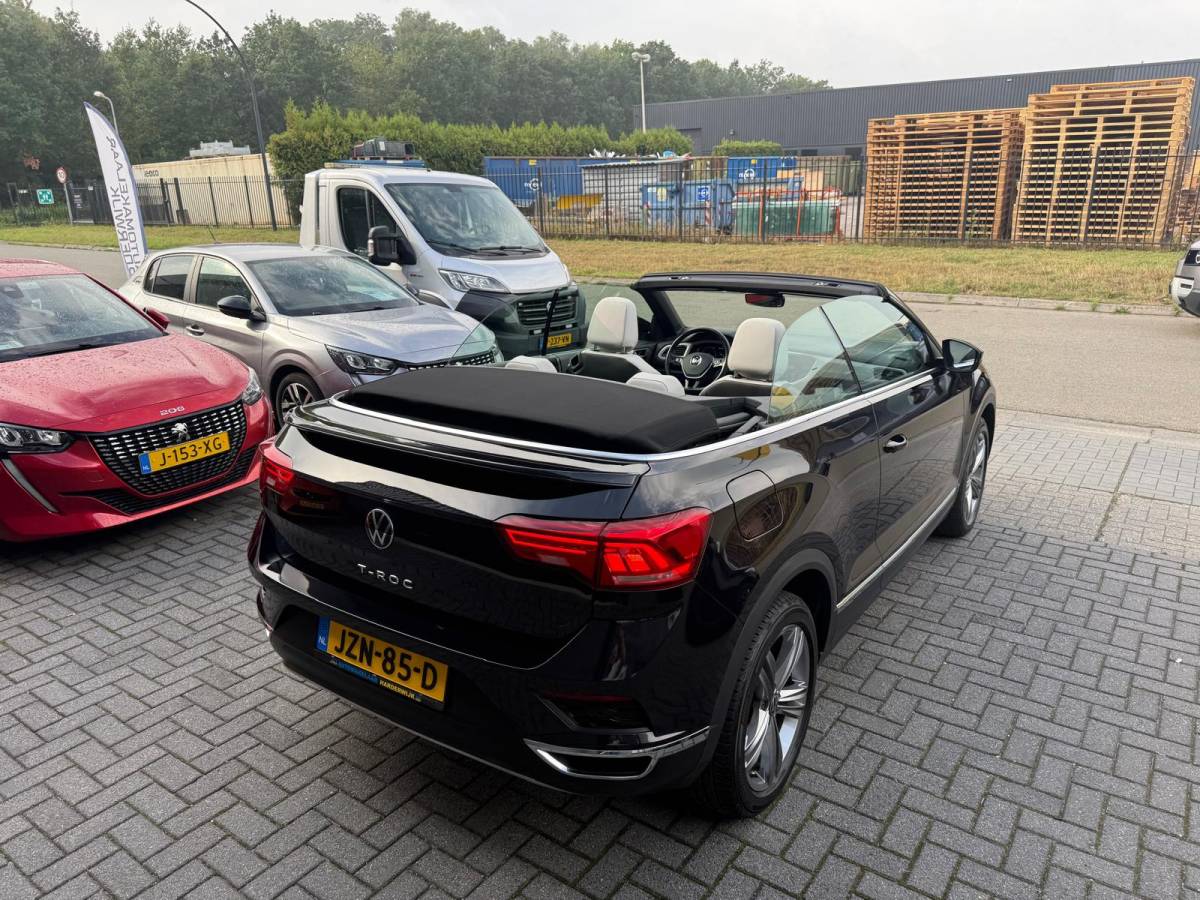 Volkswagen T-Roc Volkswagen T-Roc Cabrio 1.5 TSI Style | 2E EIGENAAR | 3/6/12 MND GARANTIE | AUTOMAAT | DIGITAL DASH | ACC | LED | CARPLAY | DAB | STOEL/STUUR VERW. |