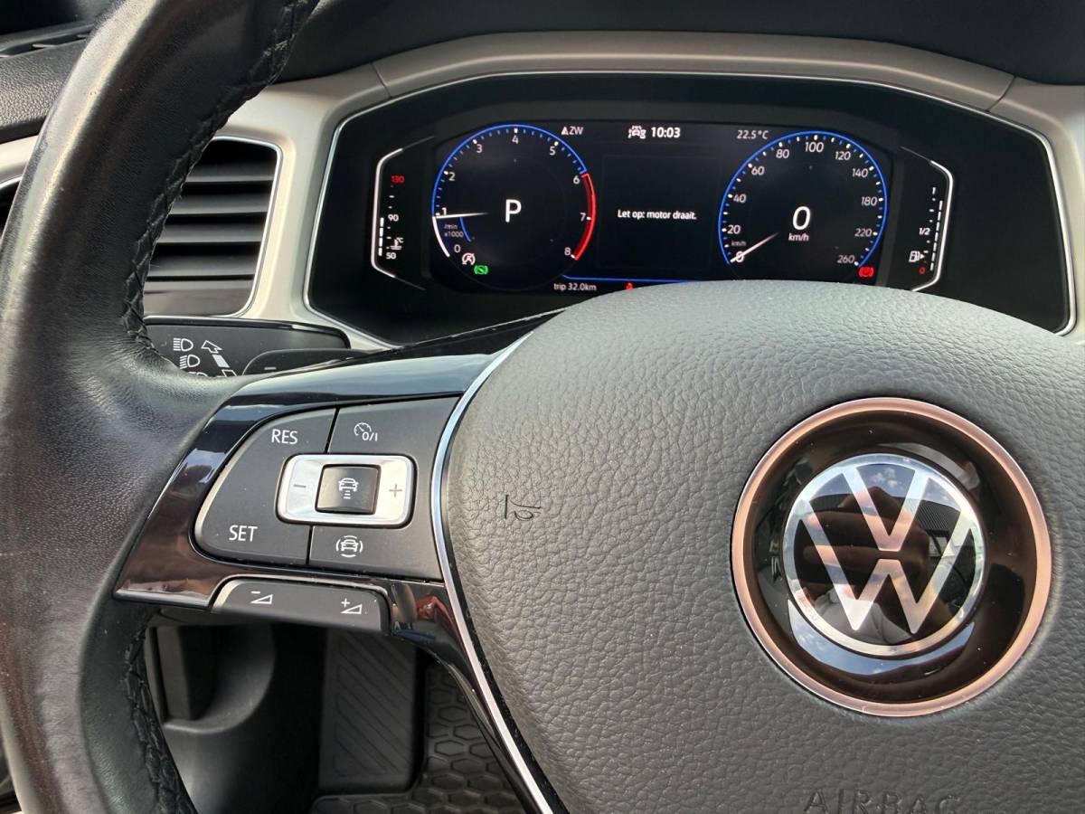 Volkswagen T-Roc Volkswagen T-Roc Cabrio 1.5 TSI Style | 2E EIGENAAR | 3/6/12 MND GARANTIE | AUTOMAAT | DIGITAL DASH | ACC | LED | CARPLAY | DAB | STOEL/STUUR VERW. |