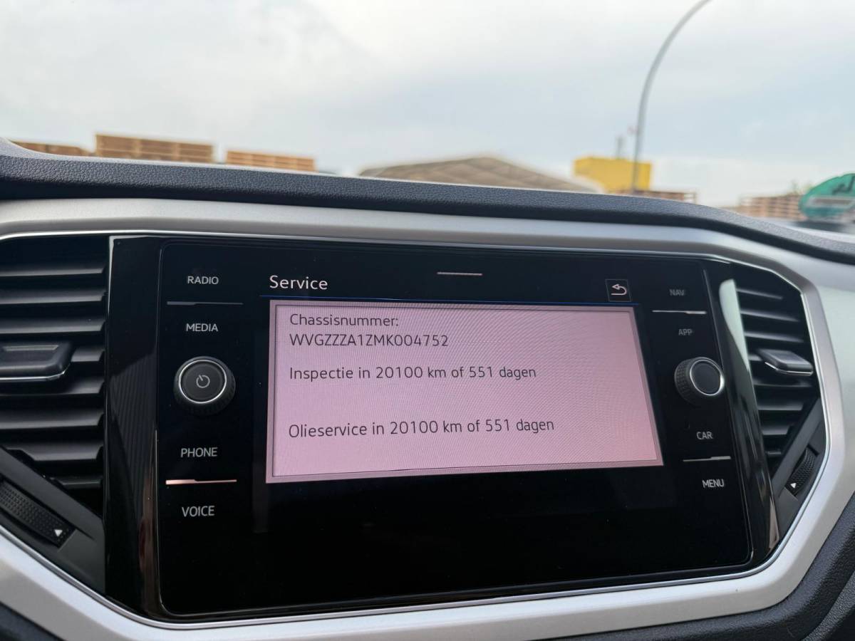 Volkswagen T-Roc Volkswagen T-Roc Cabrio 1.5 TSI Style | 2E EIGENAAR | 3/6/12 MND GARANTIE | AUTOMAAT | DIGITAL DASH | ACC | LED | CARPLAY | DAB | STOEL/STUUR VERW. |