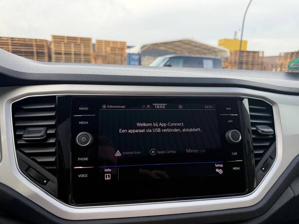 Volkswagen T-Roc Volkswagen T-Roc Cabrio 1.5 TSI Style | 2E EIGENAAR | 3/6/12 MND GARANTIE | AUTOMAAT | DIGITAL DASH | ACC | LED | CARPLAY | DAB | STOEL/STUUR VERW. |