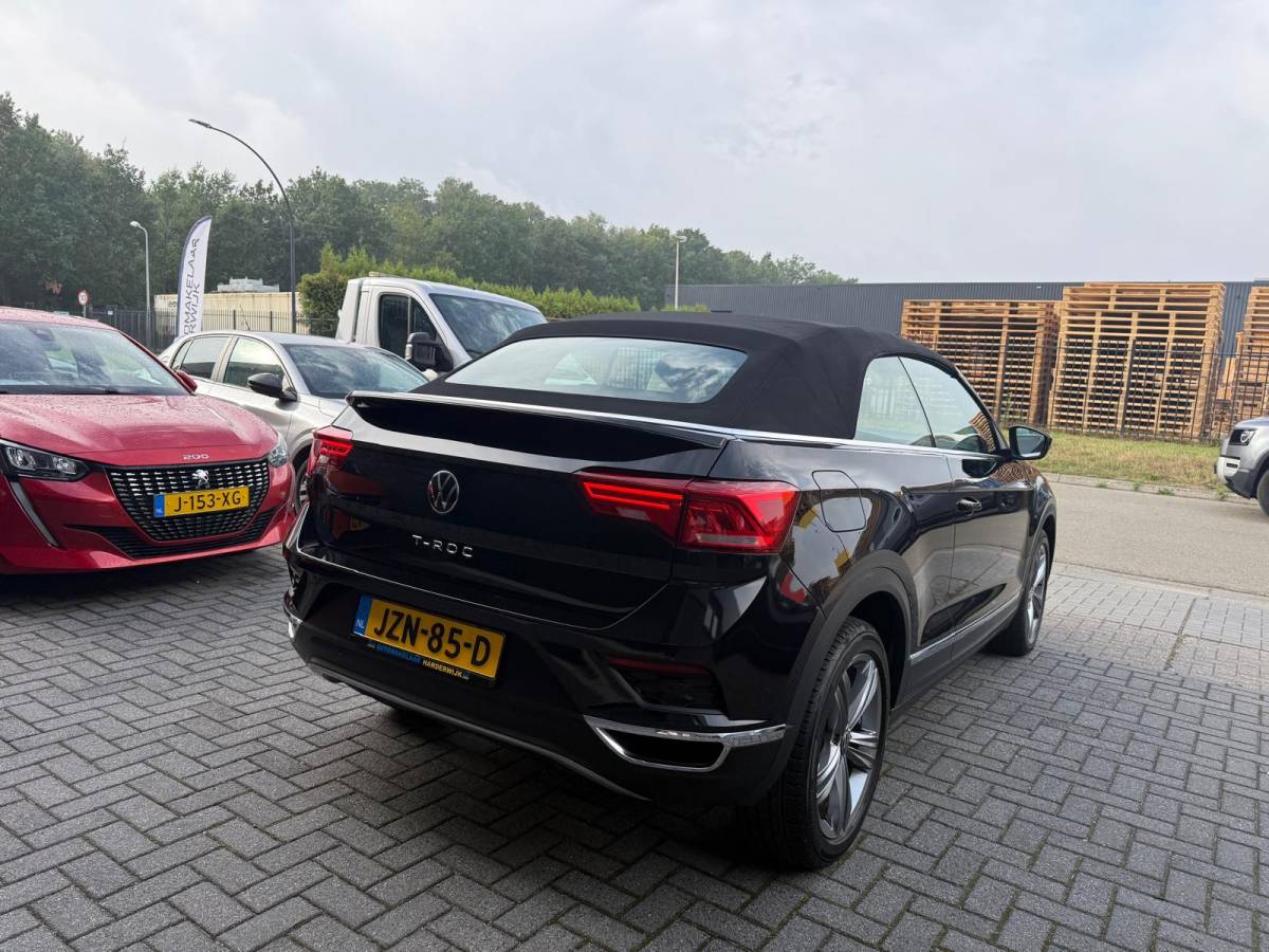 Volkswagen T-Roc Volkswagen T-Roc Cabrio 1.5 TSI Style | 2E EIGENAAR | 3/6/12 MND GARANTIE | AUTOMAAT | DIGITAL DASH | ACC | LED | CARPLAY | DAB | STOEL/STUUR VERW. |