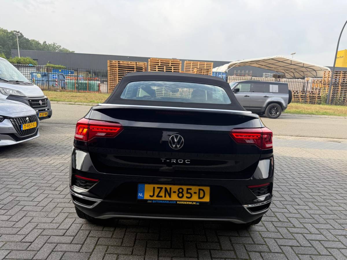 Volkswagen T-Roc Volkswagen T-Roc Cabrio 1.5 TSI Style | 2E EIGENAAR | 3/6/12 MND GARANTIE | AUTOMAAT | DIGITAL DASH | ACC | LED | CARPLAY | DAB | STOEL/STUUR VERW. |