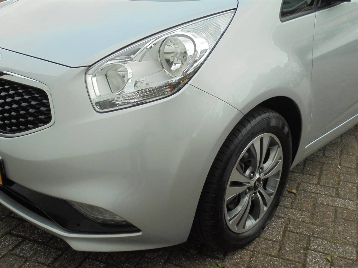Kia Venga Kia Venga 1.6i AUTOMAAT HOGE INSTAP NAVI – CAMERA ENZ