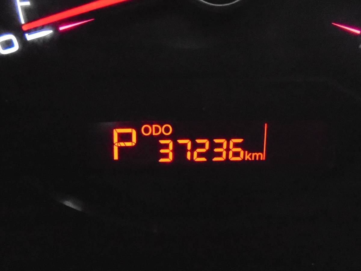 Kia Venga Kia Venga 1.6i AUTOMAAT HOGE INSTAP NAVI – CAMERA ENZ