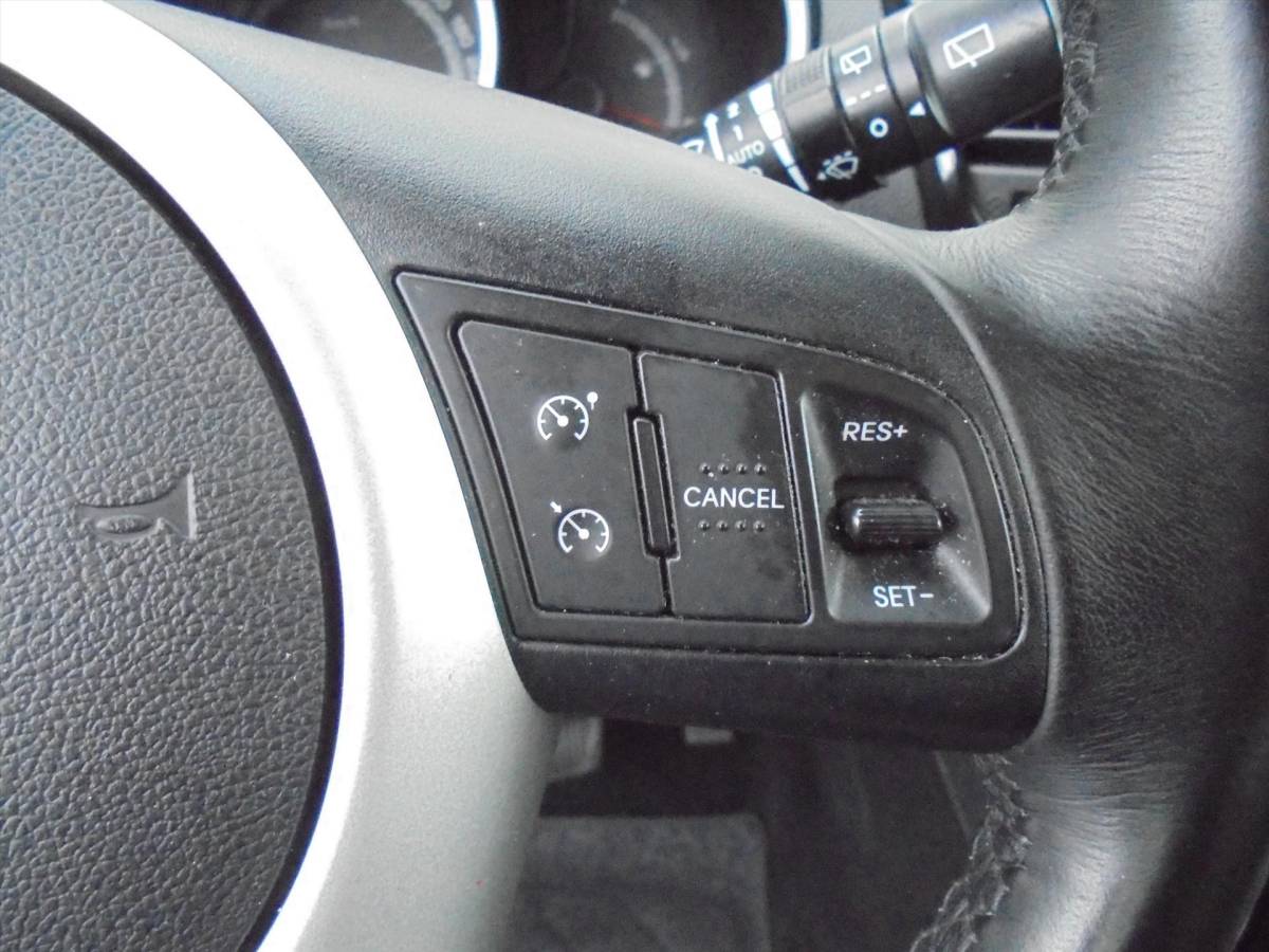 Kia Venga Kia Venga 1.6i AUTOMAAT HOGE INSTAP NAVI – CAMERA ENZ