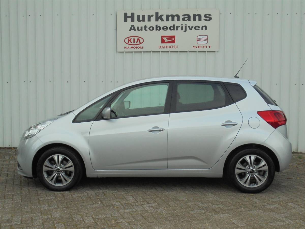 Kia Venga Kia Venga 1.6i AUTOMAAT HOGE INSTAP NAVI – CAMERA ENZ