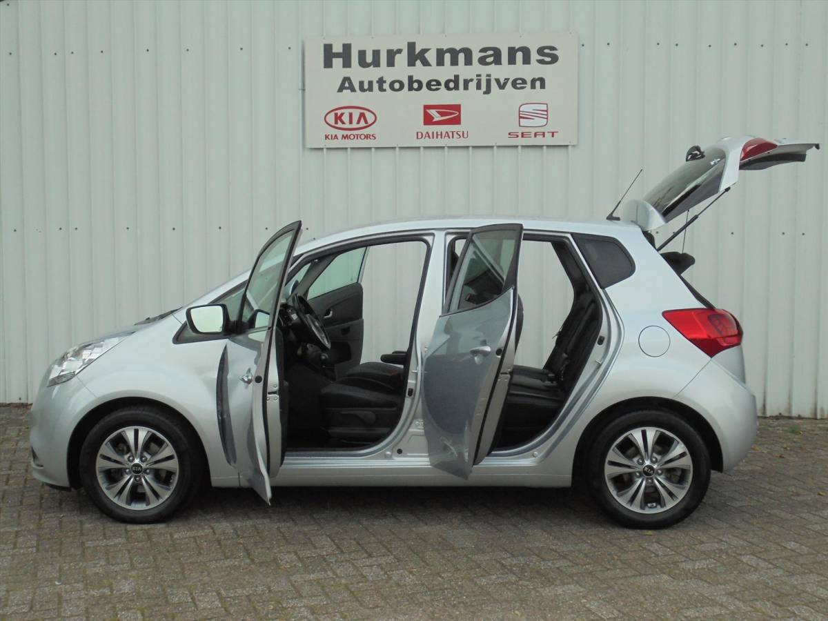 Kia Venga Kia Venga 1.6i AUTOMAAT HOGE INSTAP NAVI – CAMERA ENZ