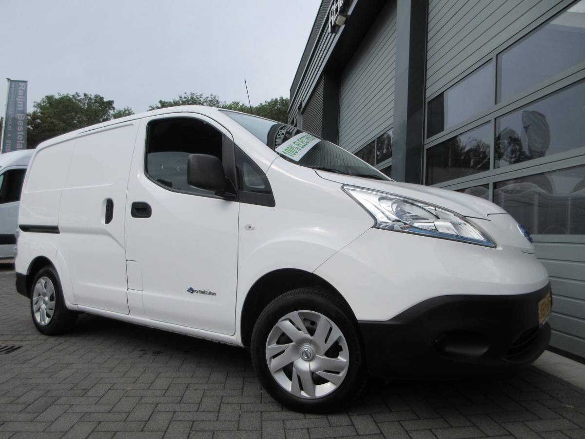 Nissan e-NV200 Nissan E-NV200, WLTP 200km, 80Kw, Camera, Airco. Optima 40 kWh