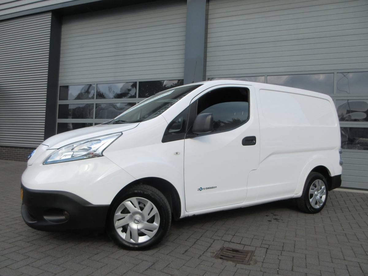 Nissan e-NV200 Nissan E-NV200, WLTP 200km, 80Kw, Camera, Airco. Optima 40 kWh