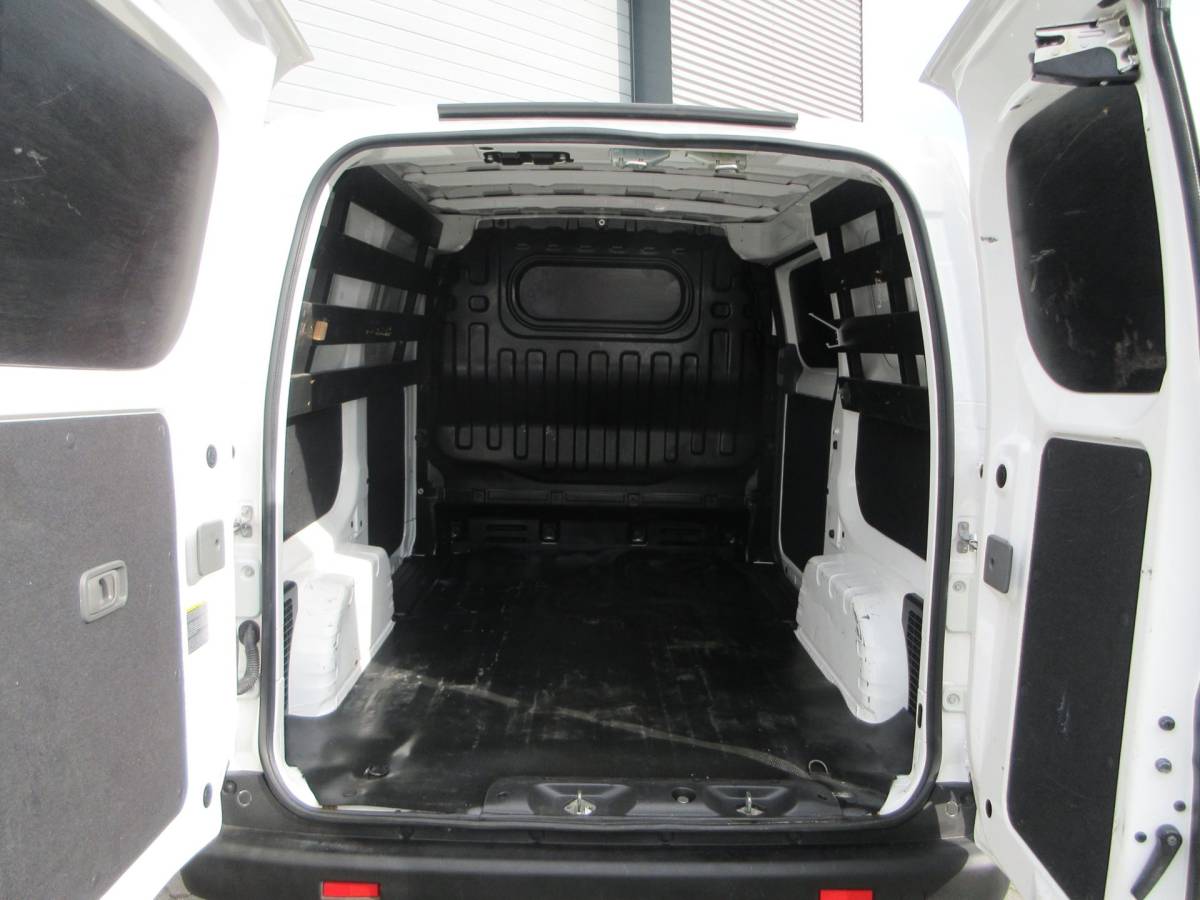 Nissan e-NV200 Nissan E-NV200, WLTP 200km, 80Kw, Camera, Airco. Optima 40 kWh