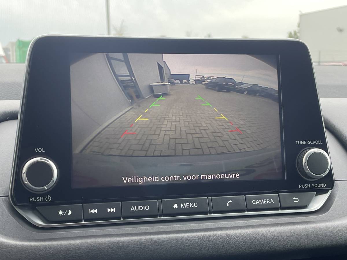Nissan QASHQAI Nissan Qashqai 1.3 MHEV 158 Pk  Acenta Automaat Navigatie ( via Apple Carplay/Android Auto ), Stoel/Stuurverwarming, Adaptive Cruisecontrol, Achteruitrijcamera