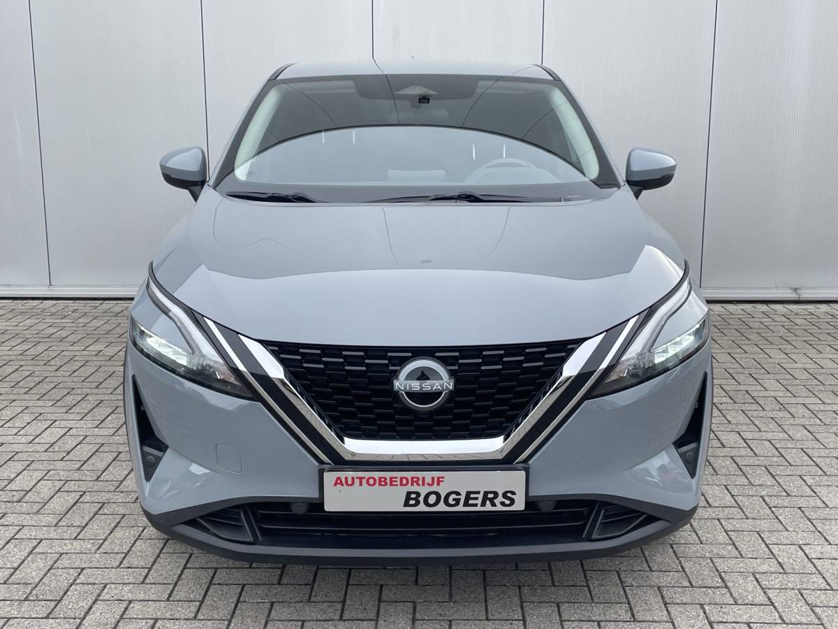 Nissan QASHQAI Nissan Qashqai 1.3 MHEV 158 Pk  Acenta Automaat Navigatie ( via Apple Carplay/Android Auto ), Stoel/Stuurverwarming, Adaptive Cruisecontrol, Achteruitrijcamera