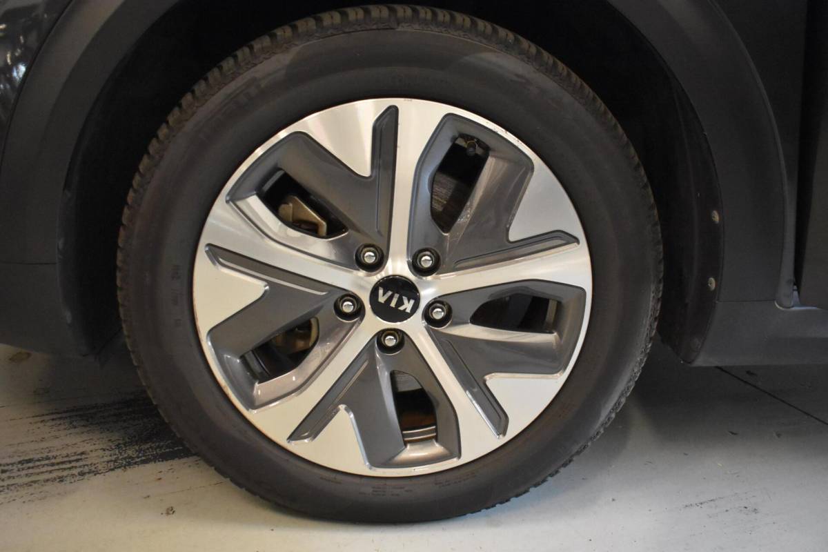 Kia e-Niro Kia e-Niro DynamicPlusLine 64 kWh | 100% SOH | Schuifdak | Stoelverwarming | Camera |