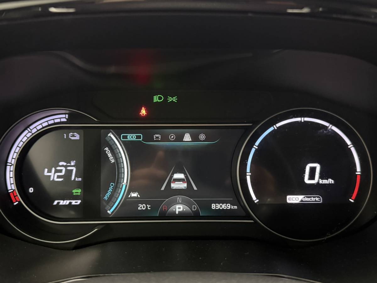Kia e-Niro Kia e-Niro Edition 64 kWh SOH 93,8% | Camera | Stoel/Stuurverwarming | Carplay&Android | Adaptieve Cruise