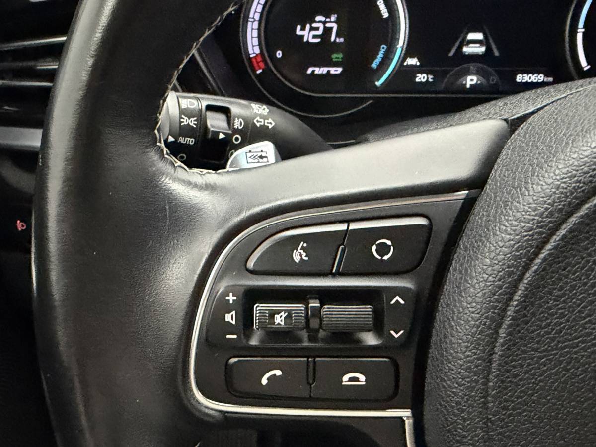 Kia e-Niro Kia e-Niro Edition 64 kWh SOH 93,8% | Camera | Stoel/Stuurverwarming | Carplay&Android | Adaptieve Cruise