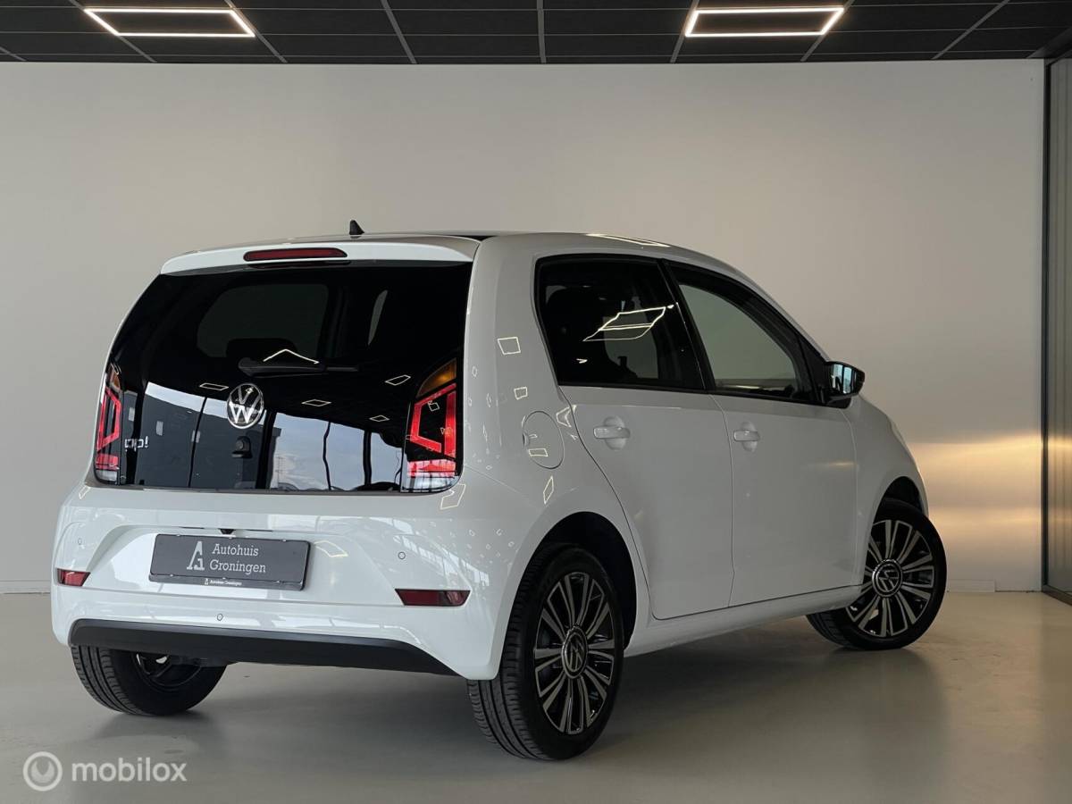 Volkswagen up! Volkswagen up! Move | Camera | Stoelverwarming | Cruise | 77.000 KM