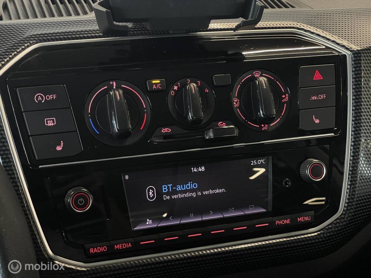 Volkswagen up! Volkswagen up! Move | Camera | Stoelverwarming | Cruise | 77.000 KM