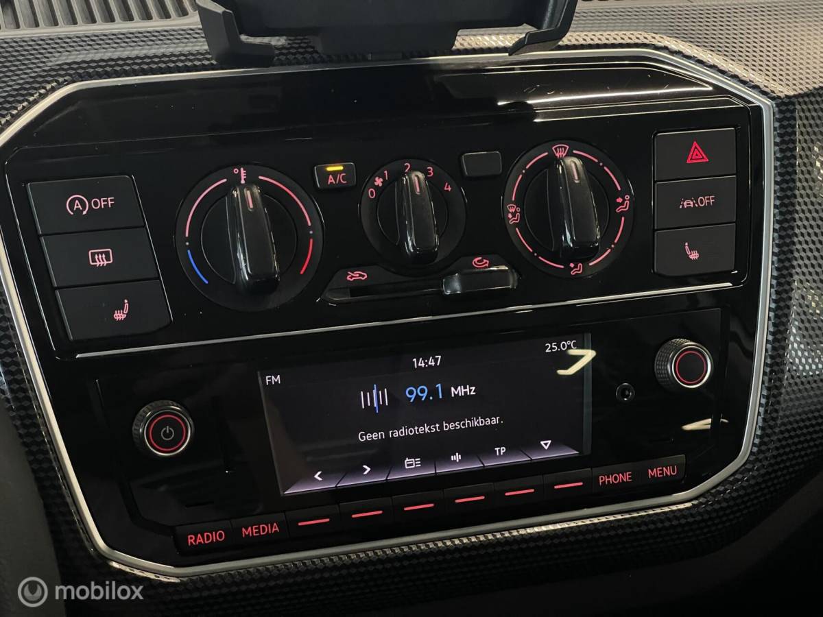 Volkswagen up! Volkswagen up! Move | Camera | Stoelverwarming | Cruise | 77.000 KM